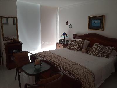 $1.050.000.000 en Edificio Las Torres De Colón Torre B