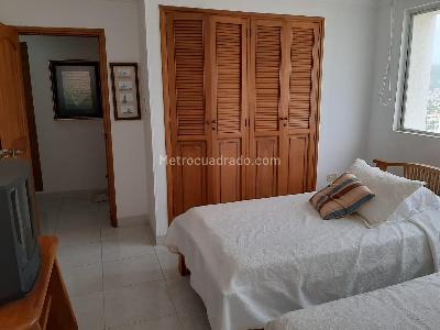 Apartamento de 3 alcobas en venta en Edificio Las Torres De Colón Torre B, Santa Marta, 161 m² · foto 7 de 19