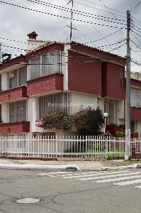 Casa de 5 alcobas en venta en La Alhambra Monaco, Bogotá, 212 m² · foto 14 de 14
