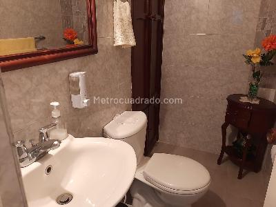 Casa de 3 alcobas en venta en Cedritos Contador, Bogotá, 140 m² · foto 6 de 17