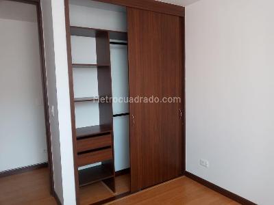 Apartamento en arriendo en Gran Granada, Bogotá · foto 7 de 12