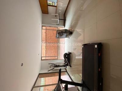 Apartamento en arriendo en Rosales Bella Vista, Bogotá · foto 12 de 14