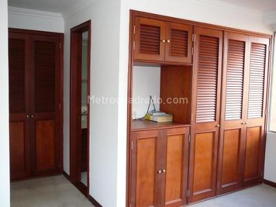 Apartamento en venta en Chico San Patricio, Bogotá · foto 7 de 15