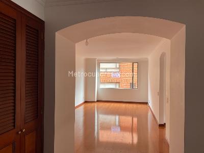 Apartamento en venta en Chico San Patricio, Bogotá · foto 5 de 15