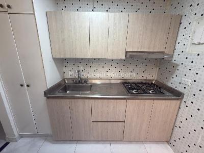 Apartamento de 2 alcobas en venta en Santa Isabel Martires, Bogotá, 85 m² · foto 3 de 13