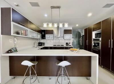 Apartamento de 3 alcobas en venta en Country Reserva De La Sierra, Bogotá, 163 m² · foto 4 de 20