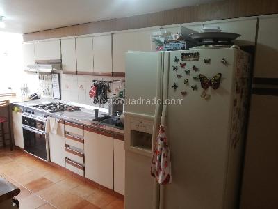 Casa en venta en Villa Magdala, Bogotá · foto 10 de 18