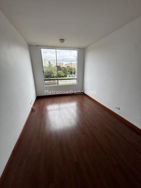 Apartamento en Arriendo, Gilmar colina, Bogotá D.C. - Widok 3