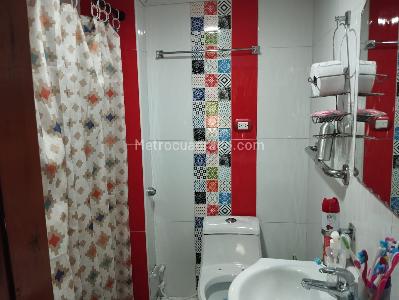 Casa de 5 alcobas en venta en Normandia Ii Sector, Bogotá, 240 m² · foto 8 de 19
