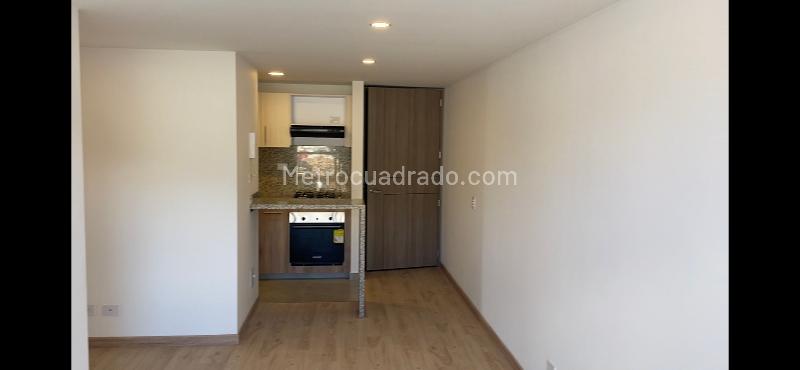 Apartamento en Arriendo, ESTACION DE LA SABANA Centro y Zona Colonial, Bogotá D.C.