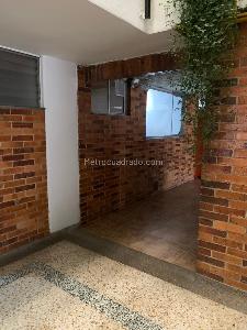 Apartamento en venta en La Europa, Bogotá · foto 7 de 11