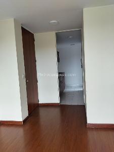 Apartamento de 3 alcobas en venta en Colina Iberia, Bogotá, 55 m² · foto 4 de 17