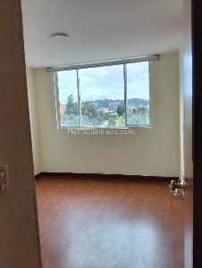 Apartamento de 3 alcobas en venta en Colina Iberia, Bogotá, 55 m² · foto 8 de 17