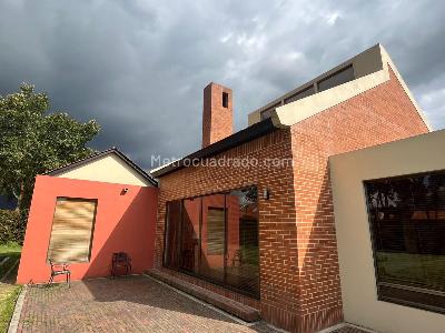 Casa de 3 alcobas en venta en Guaymaral San Simon, Bogotá, 290 m² · foto 3 de 19