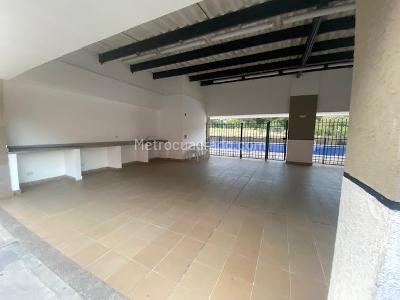 Apartamento de 3 alcobas en venta en Arboleda Del Campestre, Ibagué, 45 m² · foto 8 de 10