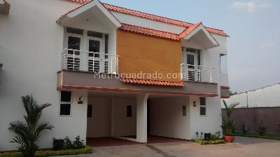 Casas en Venta en Fundadores - Vivienda Nueva y Usada