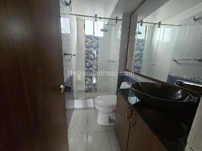 Apartamento de 3 alcobas en venta en Bosques Del Ferrol, Bogotá, 74 m² · foto 9 de 19