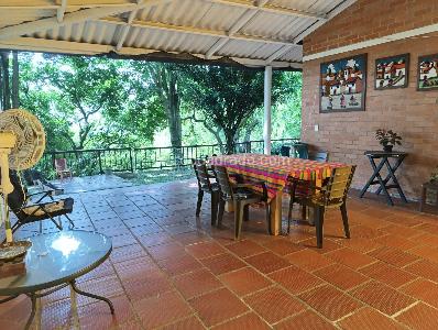 Casa de 5 alcobas en venta en La Buitrera, Cali · foto 7 de 15