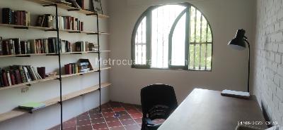 Casa de 5 alcobas en venta en La Buitrera, Cali · foto 4 de 15