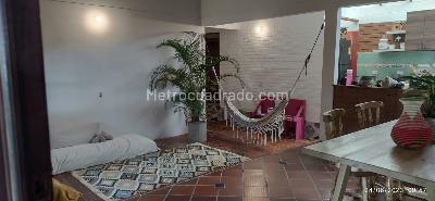 Casa de 5 alcobas en venta en La Buitrera, Cali · foto 5 de 15