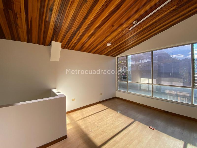 Bodega en Arriendo, CIUDAD JARDIN NORTE Colina y Alrededores, Bogotá D.C. - Más