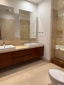 Apartamento de 3 alcobas en arriendo en La Cabrera, Bogotá, 220 m² · foto 12 de 20