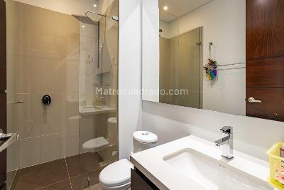 Apartamento de 4 alcobas en venta en Nogales De La Colina, Bogotá, 280 m² · foto 14 de 20