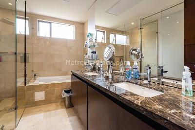 Apartamento de 4 alcobas en venta en Nogales De La Colina, Bogotá, 280 m² · foto 16 de 20