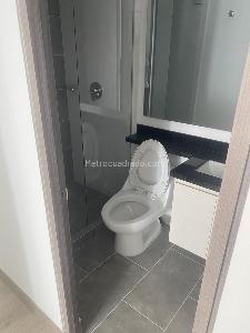 Apartamento de 3 alcobas en arriendo en Voto Nacional, Bogotá, 69 m² · foto 4 de 10