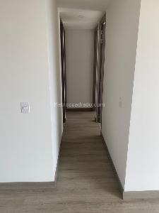 Apartamento de 3 alcobas en arriendo en Voto Nacional, Bogotá, 69 m² · foto 7 de 10