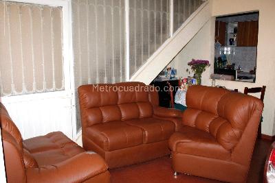 Casa de 5 alcobas en venta en El Muelle, Bogotá, 72 m² · foto 3 de 19