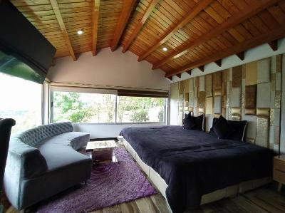 Casa de 5 alcobas en arriendo en San José De Bavaria Hacienda La Conejera, Bogotá · foto 11 de 20