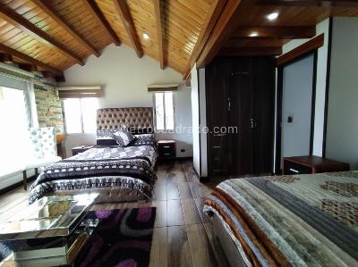 Casa de 5 alcobas en arriendo en San José De Bavaria Hacienda La Conejera, Bogotá · foto 13 de 20