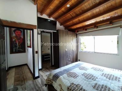 Casa de 5 alcobas en arriendo en San José De Bavaria Hacienda La Conejera, Bogotá · foto 17 de 20