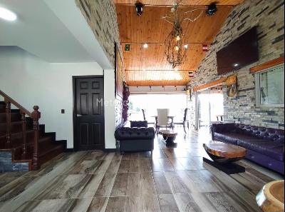 Casa de 5 alcobas en arriendo en San José De Bavaria Hacienda La Conejera, Bogotá · foto 7 de 20