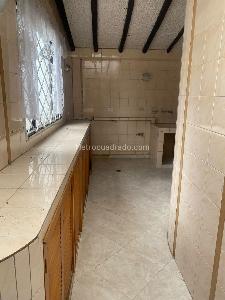 Casa de 5 alcobas en arriendo en Cedritos Las Margaritas, Bogotá, 320 m² · foto 9 de 20