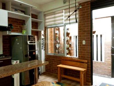 Apartaestudio en arriendo en La Esmeralda, Bogotá, 28 m² · foto 3 de 20