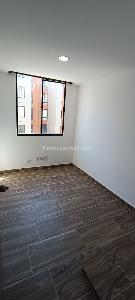 Apartamento de 3 alcobas en venta en Madrid, Funza, 50 m² · foto 3 de 7