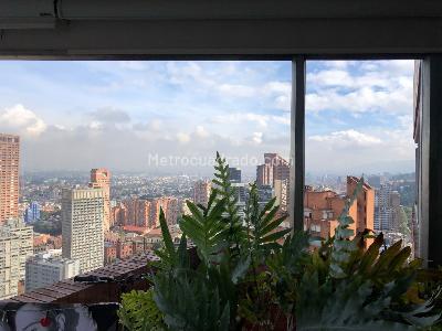 Apartamento de 3 alcobas en venta en La Macarena Bogotá, Bogotá, 132 m² · foto 9 de 17