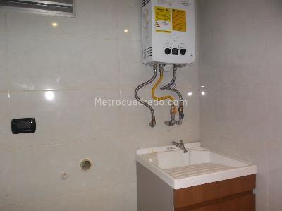 Apartamento de 1 alcoba en arriendo en Nueva Zelandia Autopista, Bogotá, 40 m² · foto 3 de 12