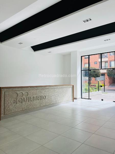 Apartamento en Arriendo, CHICO SANTA BARBARA Chicó, Bogotá D.C. - Más