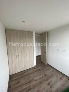 Apartamento de 3 alcobas en venta en Hacienda Alcala Cerezo, Funza, 68 m² · foto 4 de 18