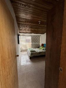 Casa de 4 alcobas en venta en Americas, Bogotá, 210 m² · foto 13 de 14