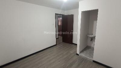 Casa de 5 alcobas en venta en Santa Isabel, Bogotá, 198 m² · foto 13 de 20