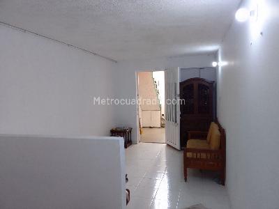 Casa de 5 alcobas en venta en El Madrigal, Bogotá, 256 m² · foto 13 de 20