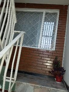 Casa de 5 alcobas en venta en El Madrigal, Bogotá, 256 m² · foto 5 de 20