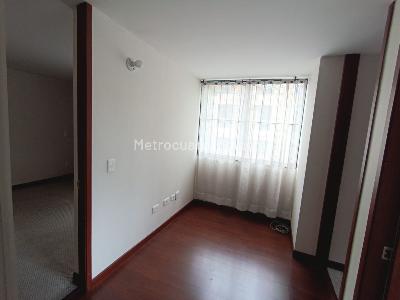 Apartamento de 3 alcobas en venta en Portal Norte Nueva Zelandia, Bogotá, 78 m² · foto 3 de 11