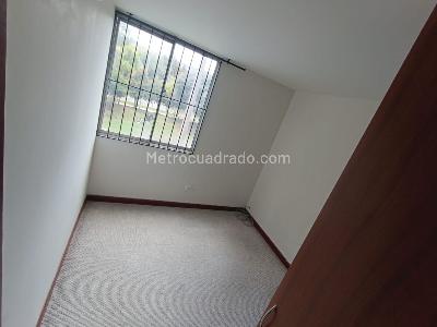 Apartamento de 3 alcobas en venta en Portal Norte Nueva Zelandia, Bogotá, 78 m² · foto 8 de 11