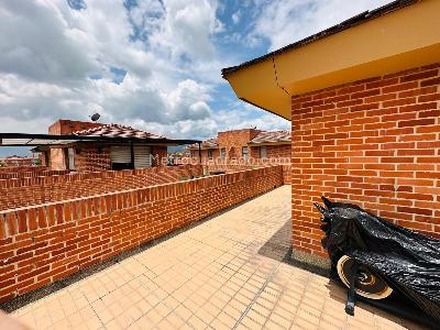 Casa de 4 alcobas en arriendo en Camino De Arrayanes, Bogotá, 280 m² · foto 19 de 20