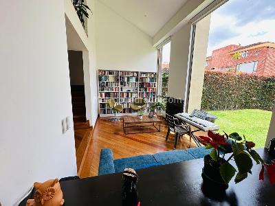Casa de 4 alcobas en arriendo en Camino De Arrayanes, Bogotá, 280 m² · foto 2 de 20